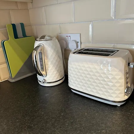 Bright Comfy * Bristol